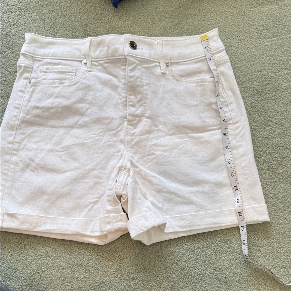 WHBM Women's White Denim Shorts High-Rise size 4 - Picture 7 of 8